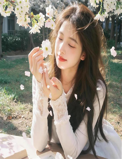 年轻的母亲免费完整版中文版BD_破产姐妹天天美剧_朱同在三年级丢了超能力免费观看